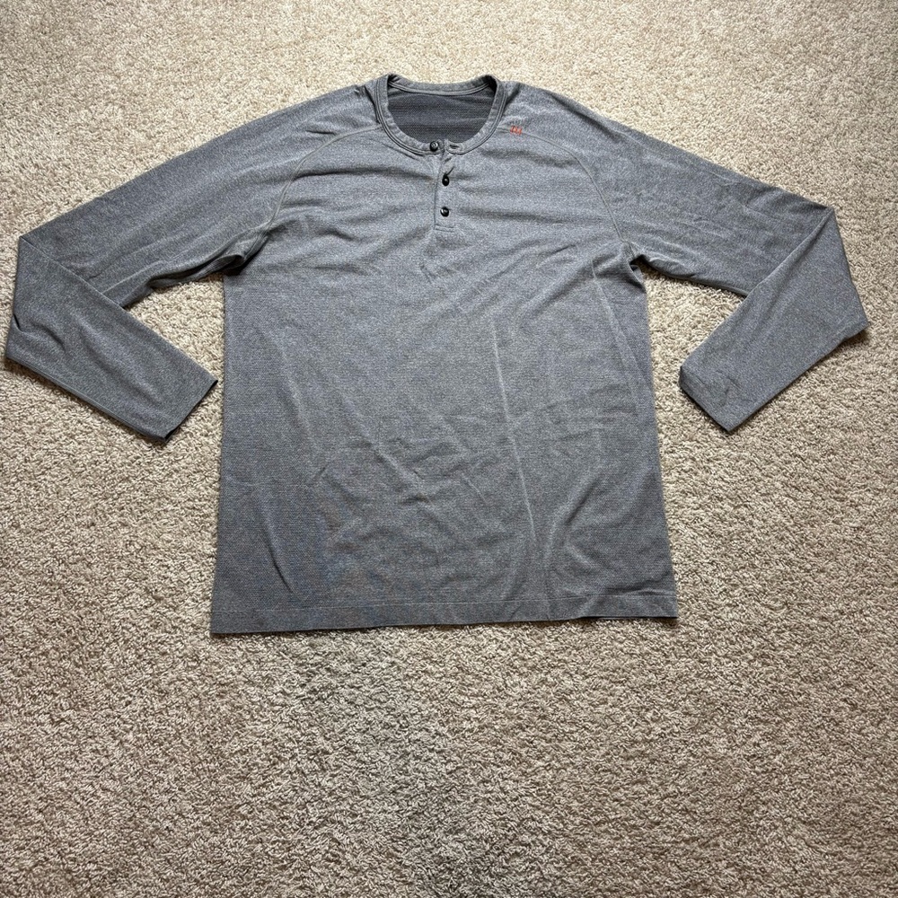 lululemon athletica Gray Long Sleeve Tee